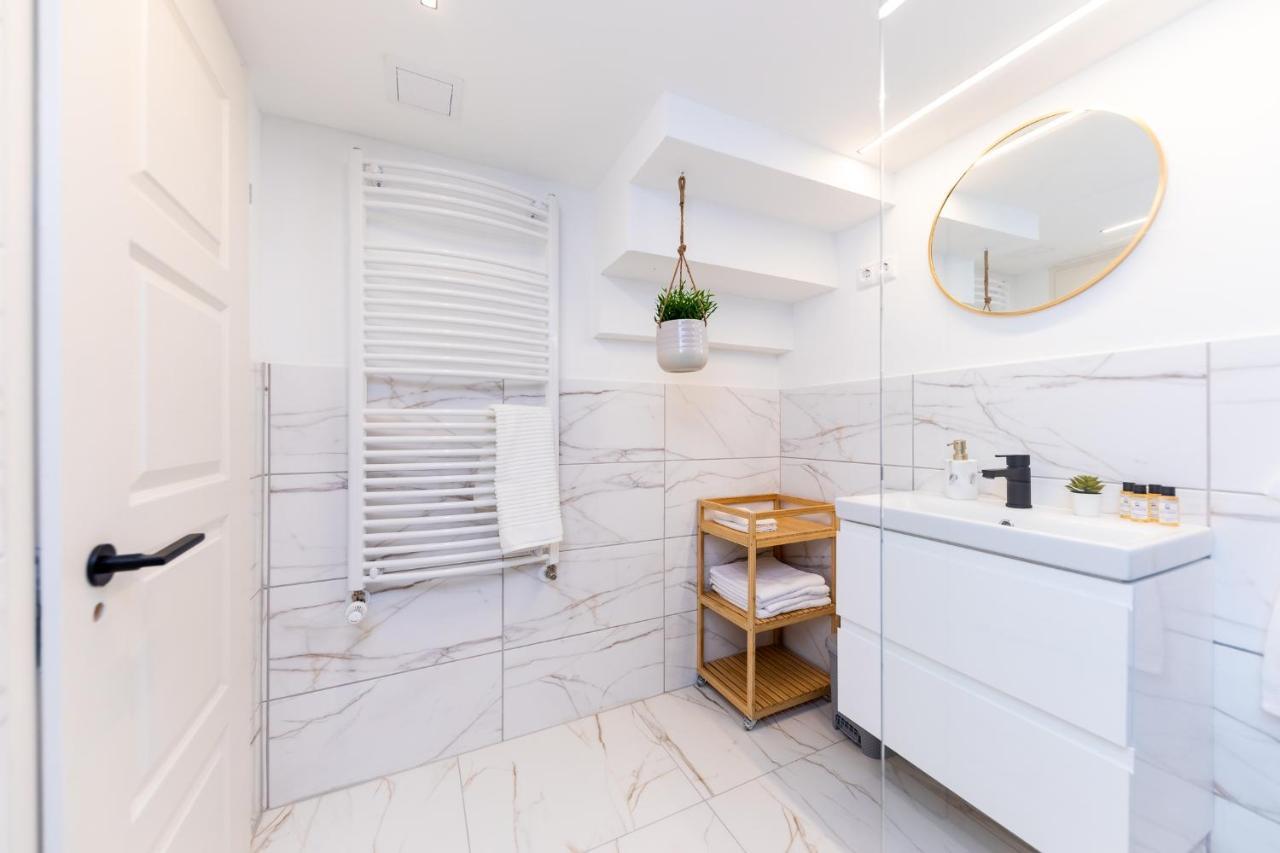 Appartement Kiraly Downtown *